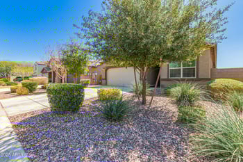 303 Mammoth Cave Dr, San Tan Valley, AZ 85140