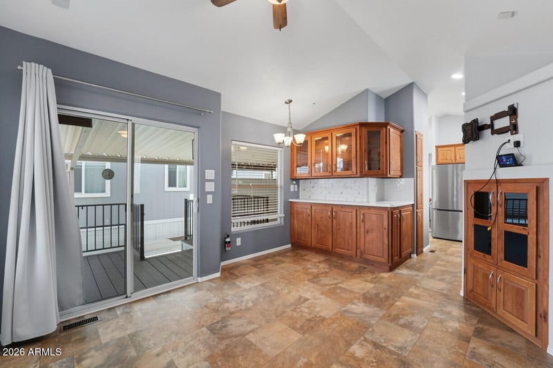 303 N Lindsay Rd #T69, Mesa, AZ 85213
