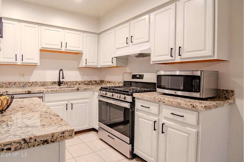 303 N Miller Rd #2018, Scottsdale, AZ 85257