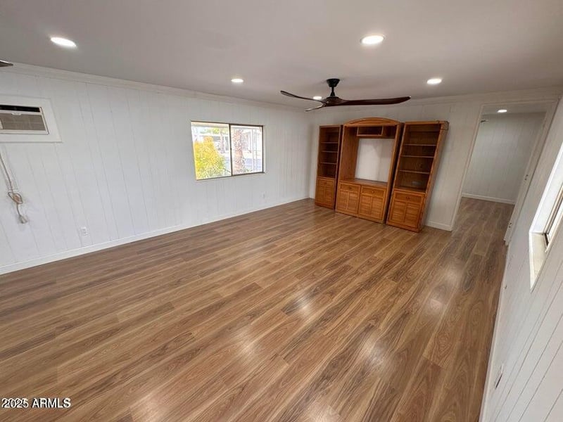 303 Recker Rd #50, Mesa, AZ 85206