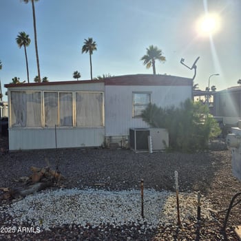303 Recker Rd #98, Mesa, AZ 85206