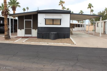 303 Recker Rd, Mesa, AZ 85206