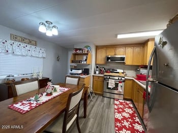 303 Recker Rd, Mesa, AZ 85206