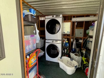 303 Recker Rd, Mesa, AZ 85206