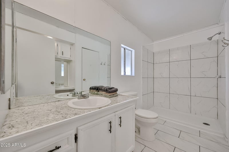 303 South Mountain Ave #100, Phoenix, AZ 85042