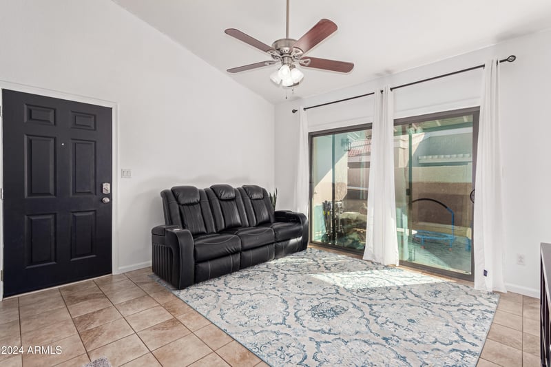 3030 Alma School Rd #12, Mesa, AZ 85210