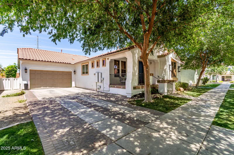 3030 Camellia Dr, Gilbert, AZ 85296