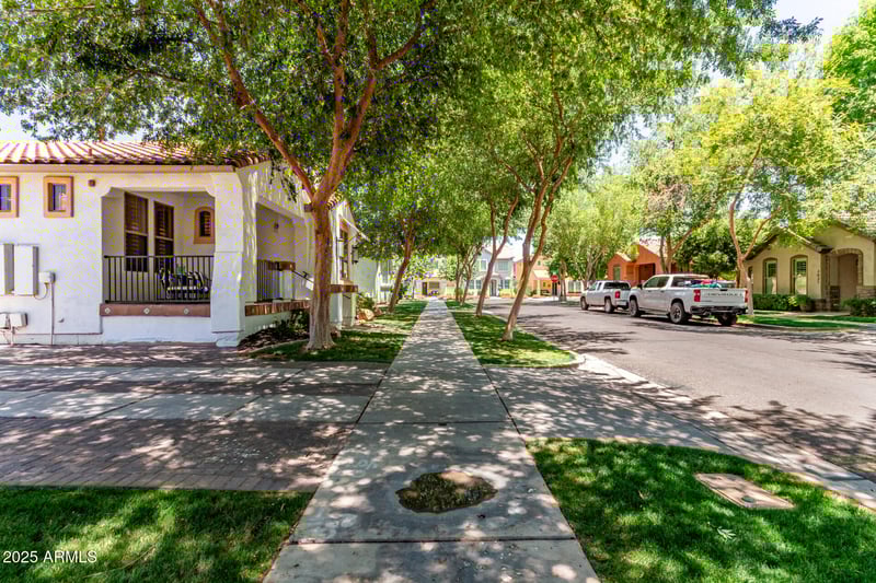 3030 Camellia Dr, Gilbert, AZ 85296
