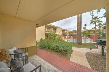 3030 Clarendon Ave #16, Phoenix, AZ 85016
