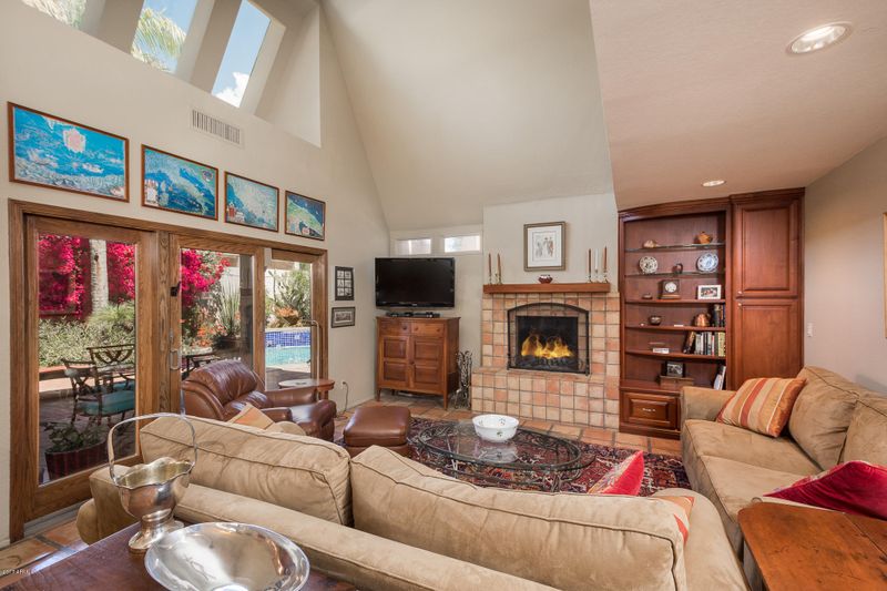3030 E Marlette Ave, Phoenix, AZ 85016