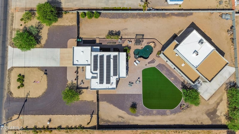 3030 Irvine Rd, Phoenix, AZ 85086