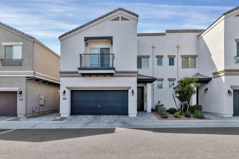 3030 N 33rd Pl, Phoenix, AZ 85018