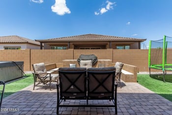 3030 Tundra Ln, San Tan Valley, AZ 85143