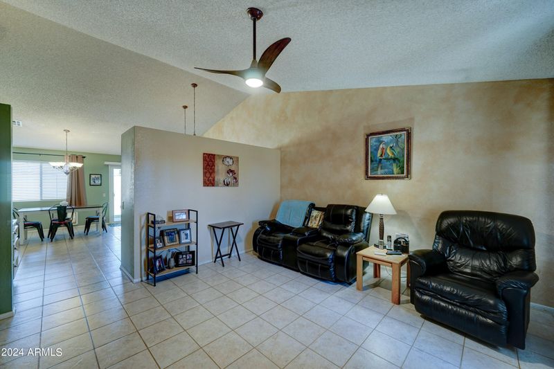 3030 W Runion Dr, Phoenix, AZ 85027