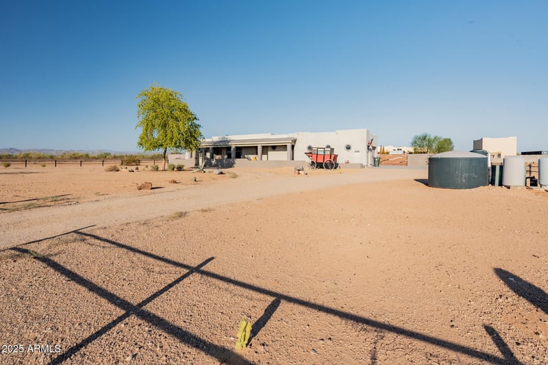 30305 243rd Ave, Wittmann, AZ 85361