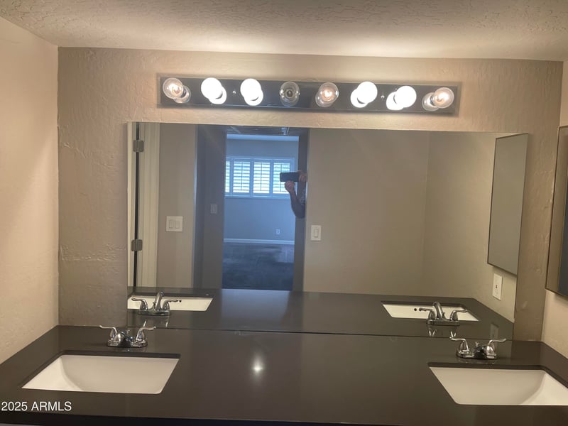 3031 Civic Center Pz #134, Scottsdale, AZ 85251