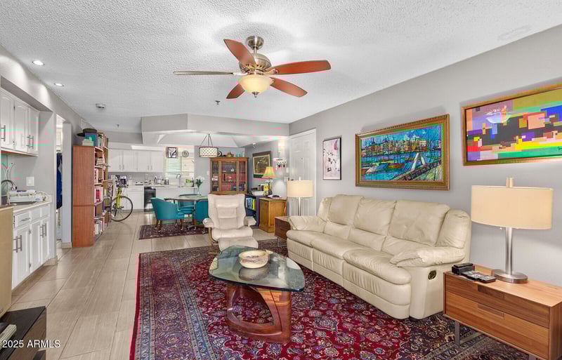 3031 Civic Center Pz #230, Scottsdale, AZ 85251