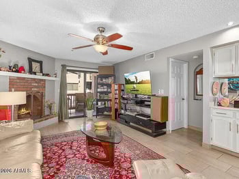 3031 Civic Center Pz #230, Scottsdale, AZ 85251