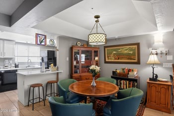 3031 Civic Center Pz #230, Scottsdale, AZ 85251