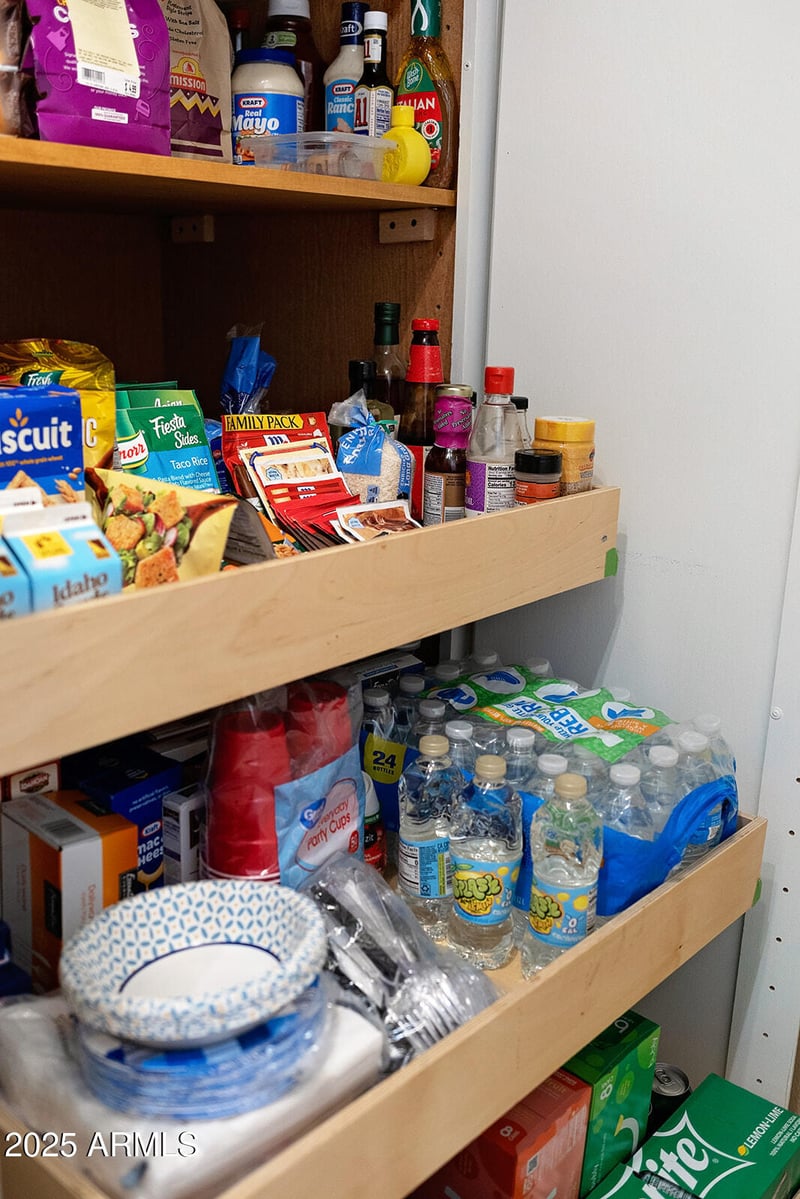 3031 Civic Center Pz #261, Scottsdale, AZ 85251