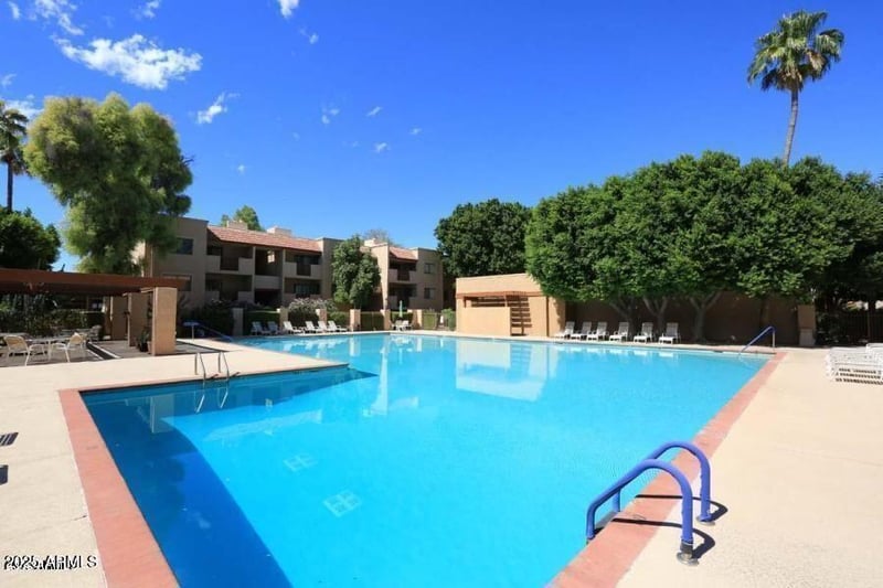 3031 Civic Center Pz #306, Scottsdale, AZ 85251