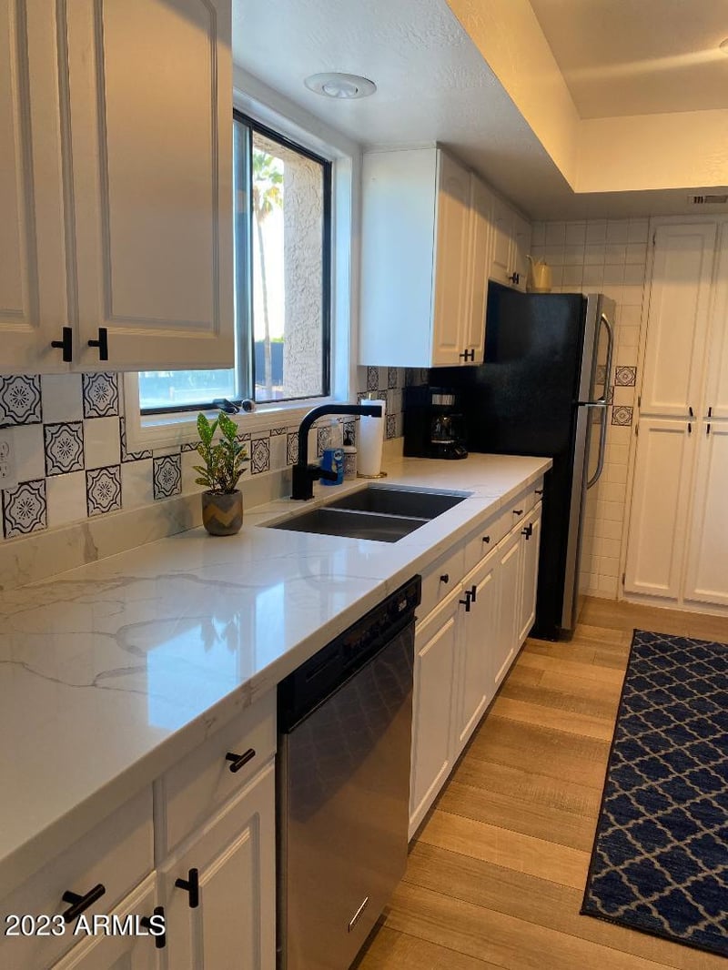 3031 Civic Center Pz #310, Scottsdale, AZ 85251