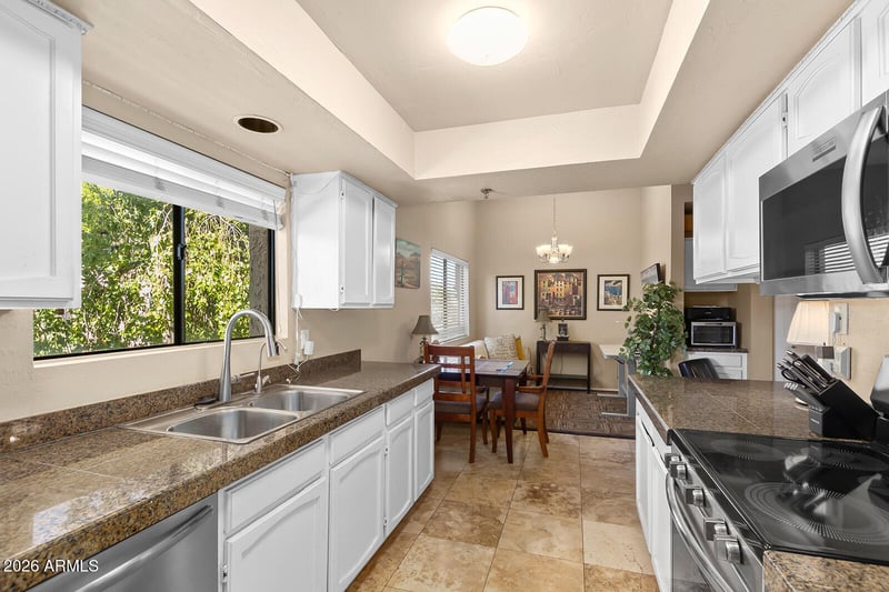 3031 Civic Center Pz #334, Scottsdale, AZ 85251