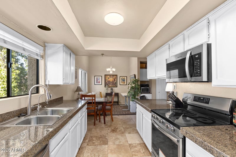 3031 Civic Center Pz #334, Scottsdale, AZ 85251