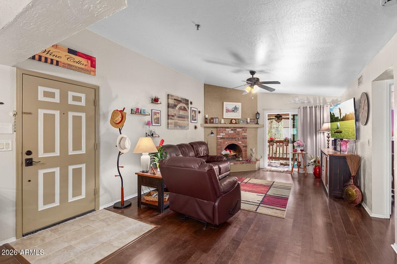 3031 Civic Center Pz #336, Scottsdale, AZ 85251