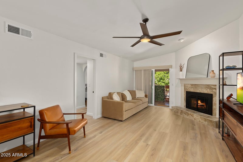 3031 Civic Center Pz #345, Scottsdale, AZ 85251