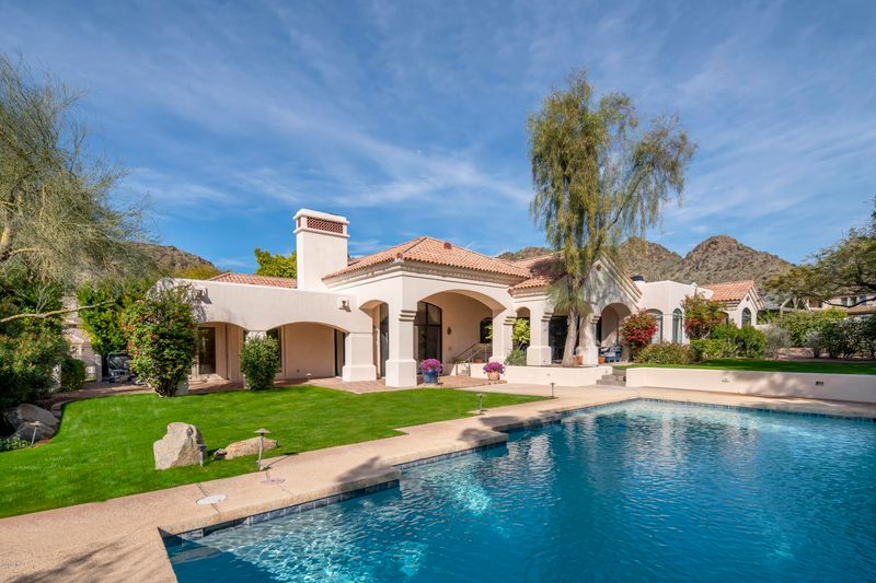 3031 E Ocotillo Rd, Phoenix, AZ 85016