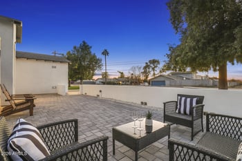 3031 N 52nd St, Phoenix, AZ 85018