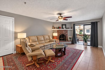 3031 N Civic Center Plz Pz #230, Scottsdale, AZ 85251