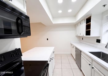 3031 Civic Center Pz #136, Scottsdale, AZ 85251