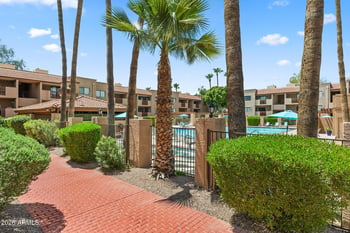 3031 N Civic Center Pz #215, Scottsdale, AZ 85251