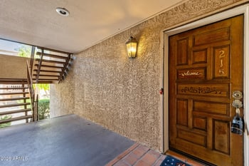 3031 N Civic Center Pz #215, Scottsdale, AZ 85251