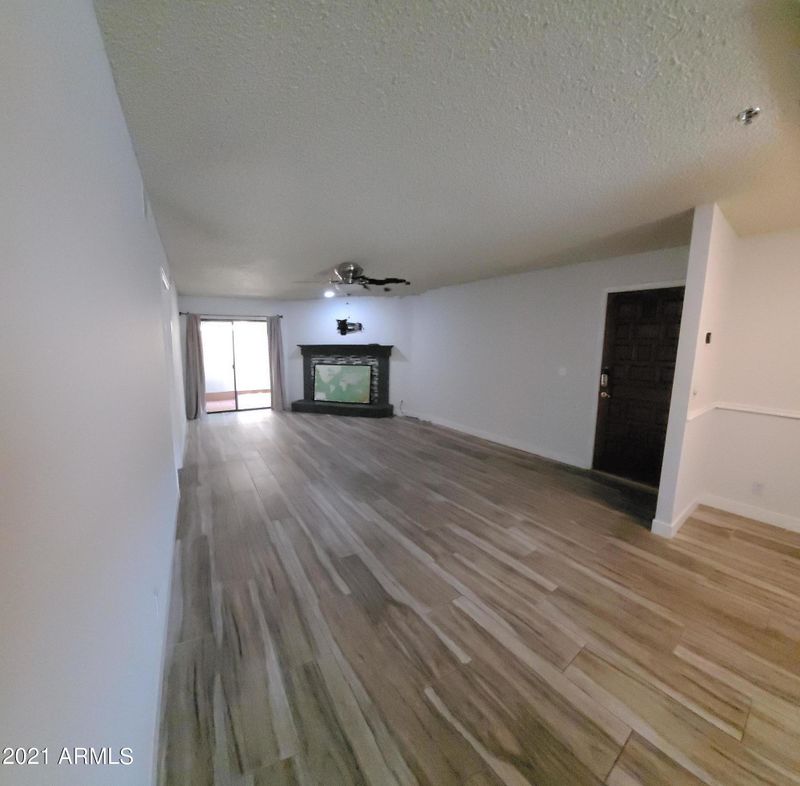 3031 N Civic Center Pz #250, Scottsdale, AZ 85251