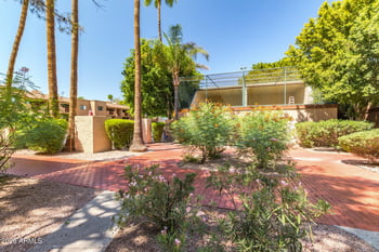 3031 N Civic Center Pz #311, Scottsdale, AZ 85251