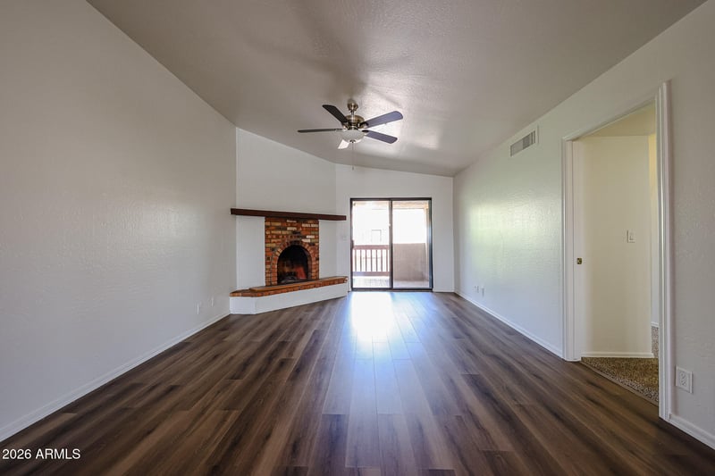 3031 Civic Center Pz #317, Scottsdale, AZ 85251