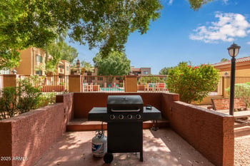 3031 N Civic Center Pz #340, Scottsdale, AZ 85251
