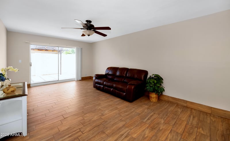 3031 W Hearn Rd, Phoenix, AZ 85053