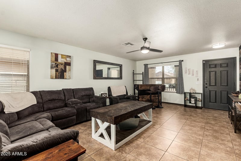 3032 Red Fox Rd, Phoenix, AZ 85083
