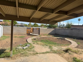 3032 Windrose Dr, Phoenix, AZ 85029
