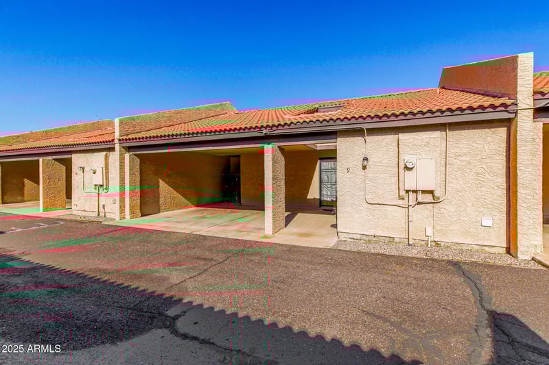 3033 37th St #9, Phoenix, AZ 85018
