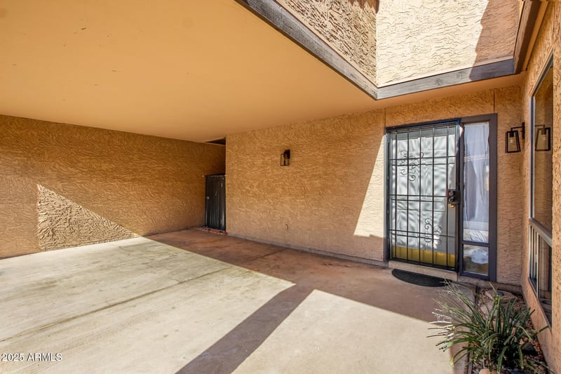 3033 37th St #9, Phoenix, AZ 85018