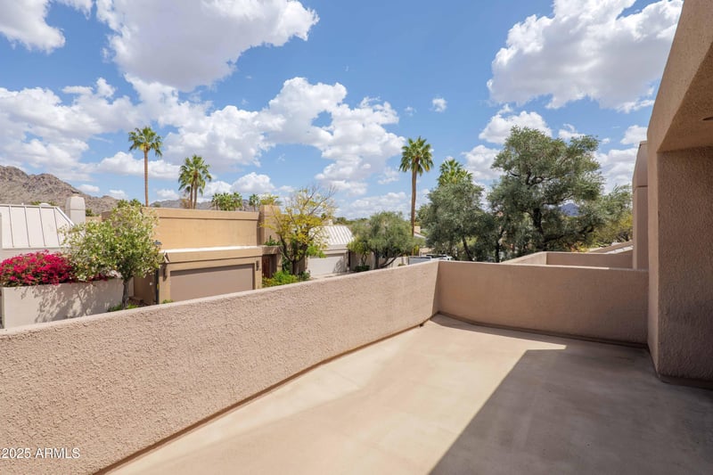 3033 Claremont Ave, Phoenix, AZ 85016