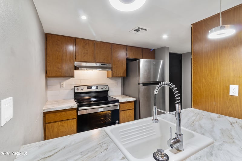 3033 Devonshire Ave #1016, Phoenix, AZ 85016