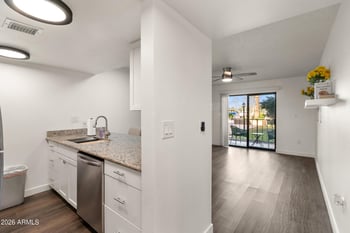 3033 Devonshire Ave #1018, Phoenix, AZ 85016