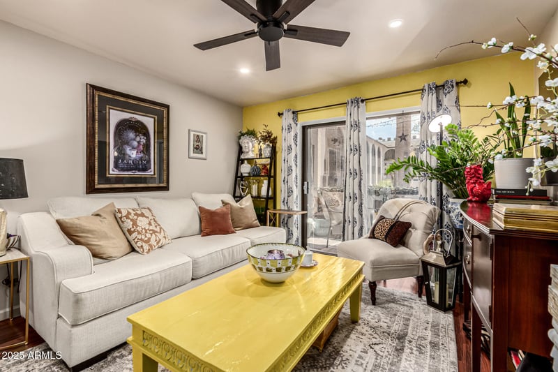 3033 Devonshire Ave #1032, Phoenix, AZ 85016