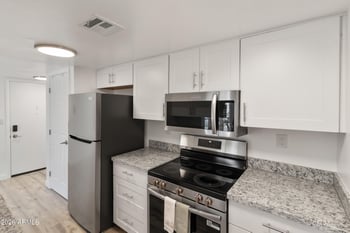 3033 Devonshire Ave #2033, Phoenix, AZ 85016